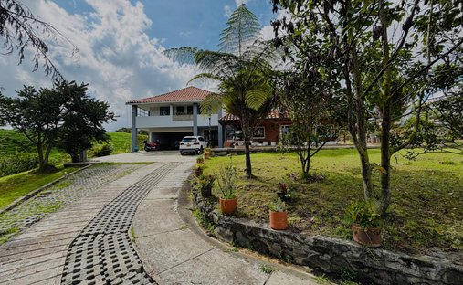 Finca in San Pedro, Antioquia, Colombia 1