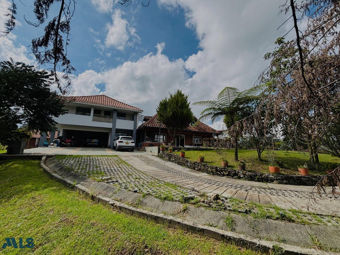 Finca in San Pedro, Antioquia, Colombia 2 - 18258345
