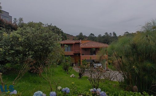 Casa in Envigado, Retiro, Colombia 1