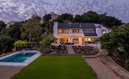House in Petaluma, California, United States 1
