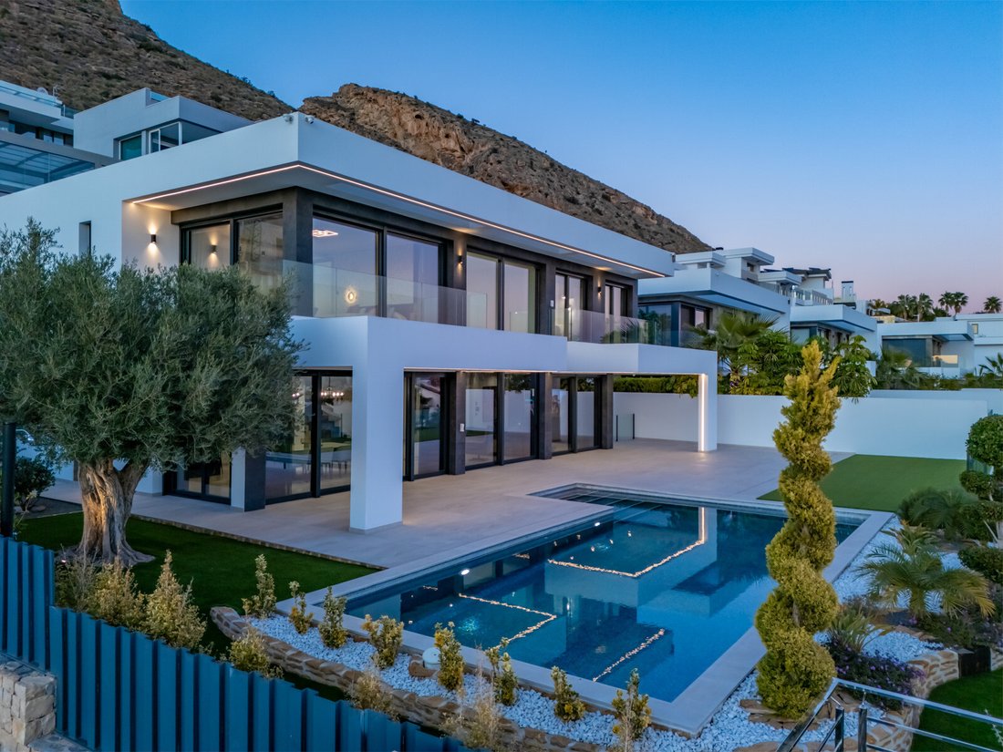 Villa in Finestrat, Valencian Community, Spain 5 - 18258386