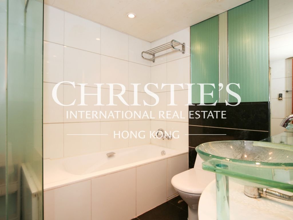 Apartment in Hong Kong, Hong Kong 5 - 18258666