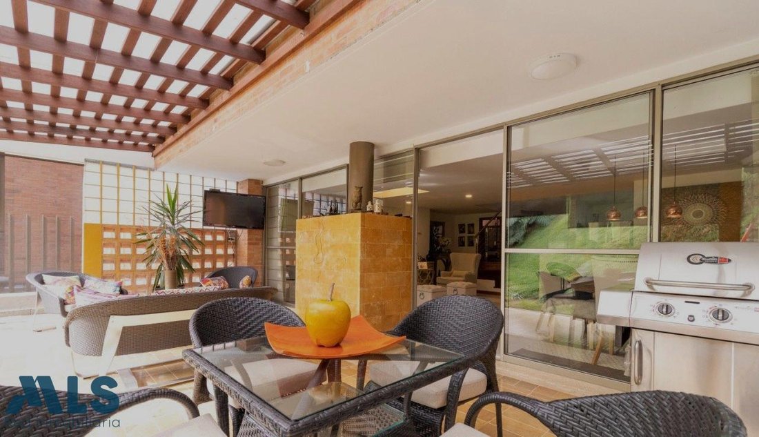 House in Sabaneta, Antioquia, Colombia 2 - 18258342