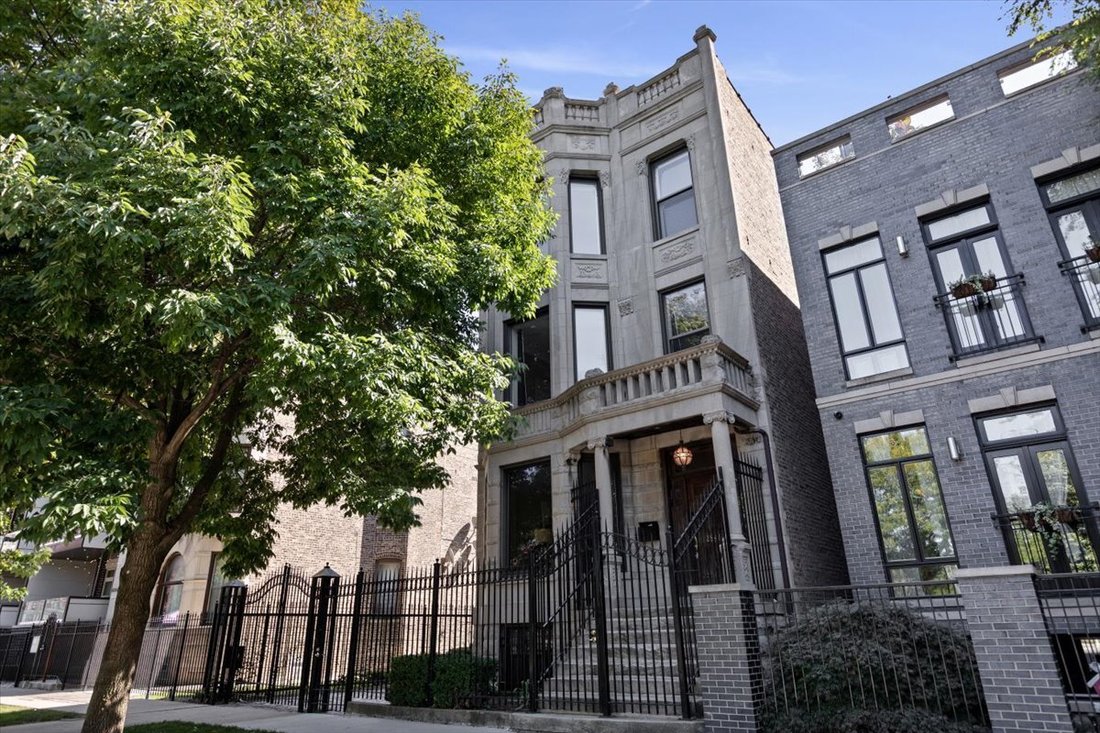 House in Chicago, Illinois, United States 1 - 18258451