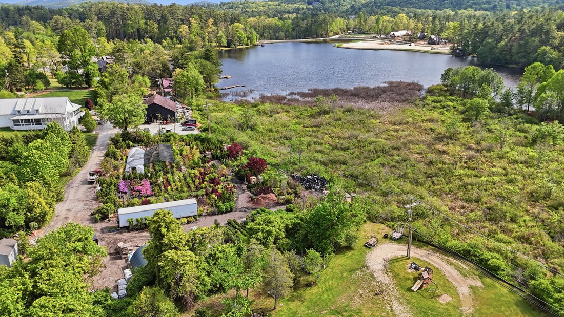 Land in Highlands, North Carolina, United States 3 - 18258364