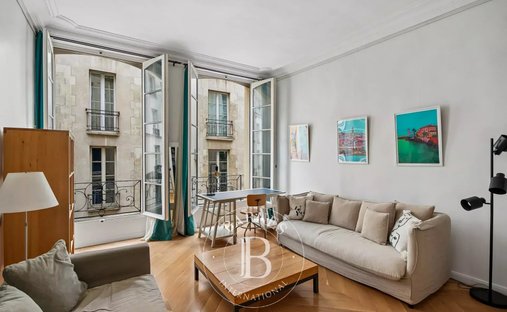 Apartment in Saint Germain des Prés, Paris 6e Arrondissement, Paris 1