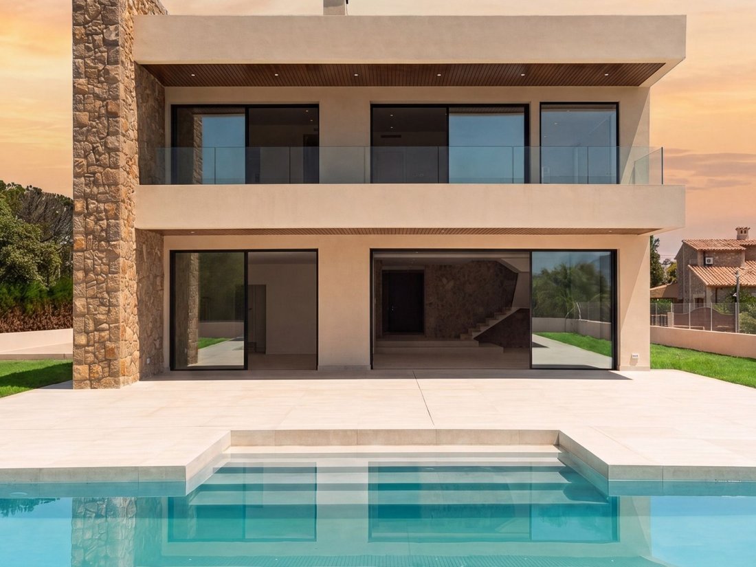 Villa in Pollenca, Balearic Islands, Spain 2 - 13828747