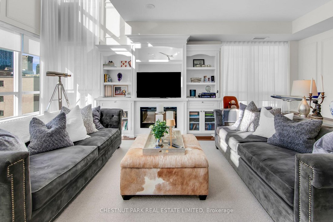 Apartment in Toronto, Ontario, Canada 4 - 18258612