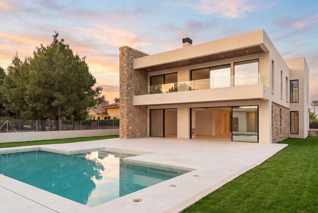 Villa in Pollenca, Balearic Islands, Spain 1 - 13828747