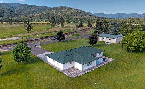House in Huson, Montana, United States 1