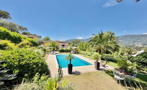 Villa in Nord, Peymeinade, France 1