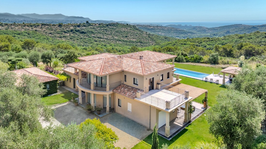 House in Sud, Roquefort-les-Pins, France 5 - 18258689
