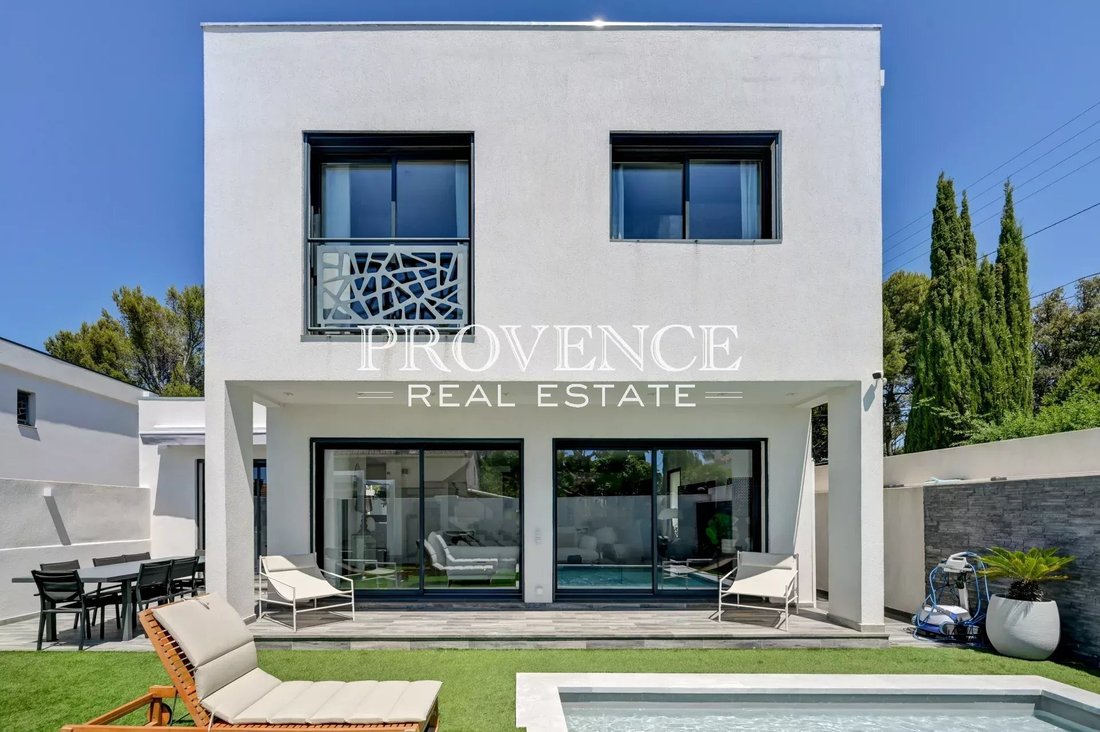Haus in Les Trois Lucs, Marseille, Provence-Alpes-Côte d'Azur 1 - 18258570
