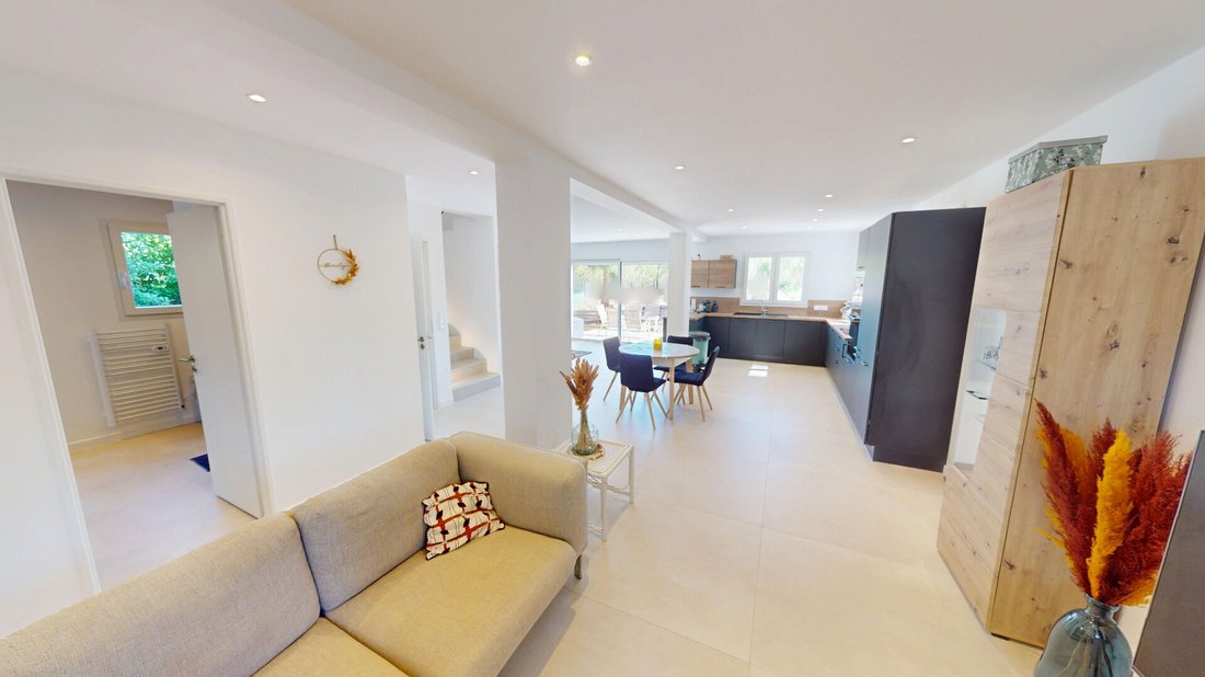 Villa in Sud, Vidauban, France 3 - 18258797