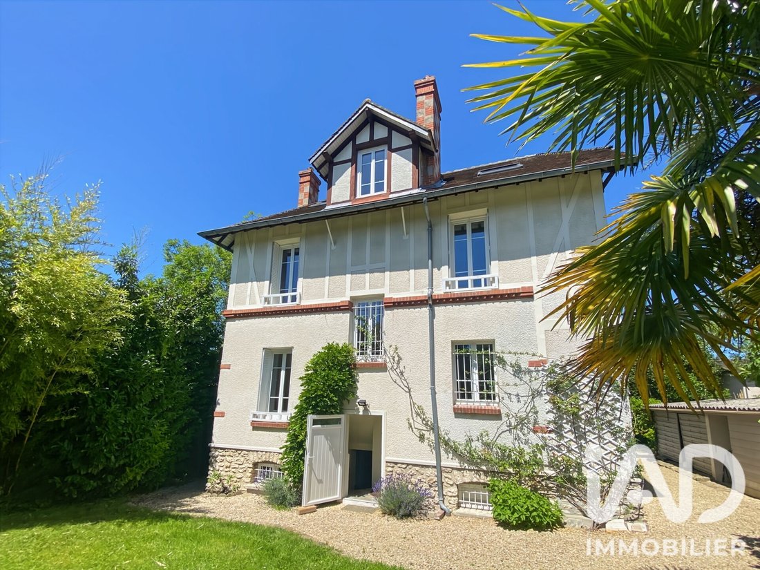 House in Combs-la-Ville, Ile-de-France, France 2 - 18262245
