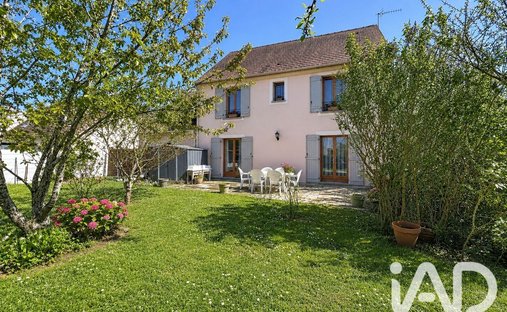 Maison à Vulaines-sur-Seine, Île-de-France, France 1
