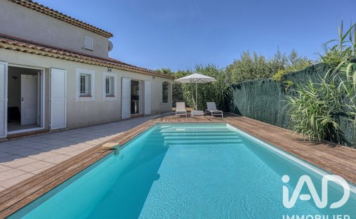 House in Saint-Cyr-sur-Mer, Provence-Alpes-Côte d'Azur, France 1