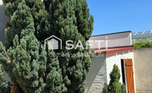 House in Chemin Vert-Europe, Reims, France 1