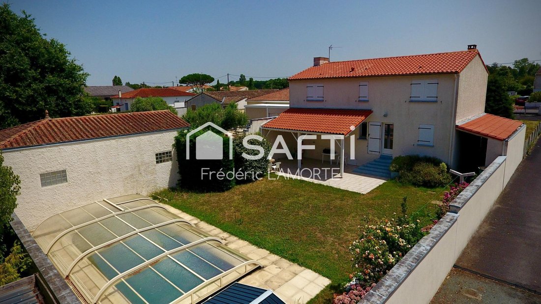 House in Saint-Palais-sur-Mer, Nouvelle-Aquitaine, France 2 - 16756995
