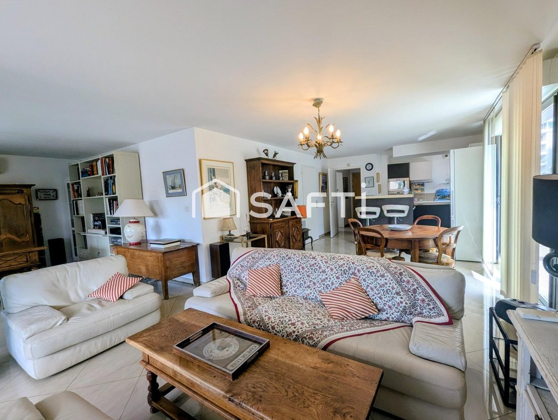 Apartment in Le Dramont-Agay-Anthéor-Le Trayas, Saint-Raphaël, France 3 - 18259655