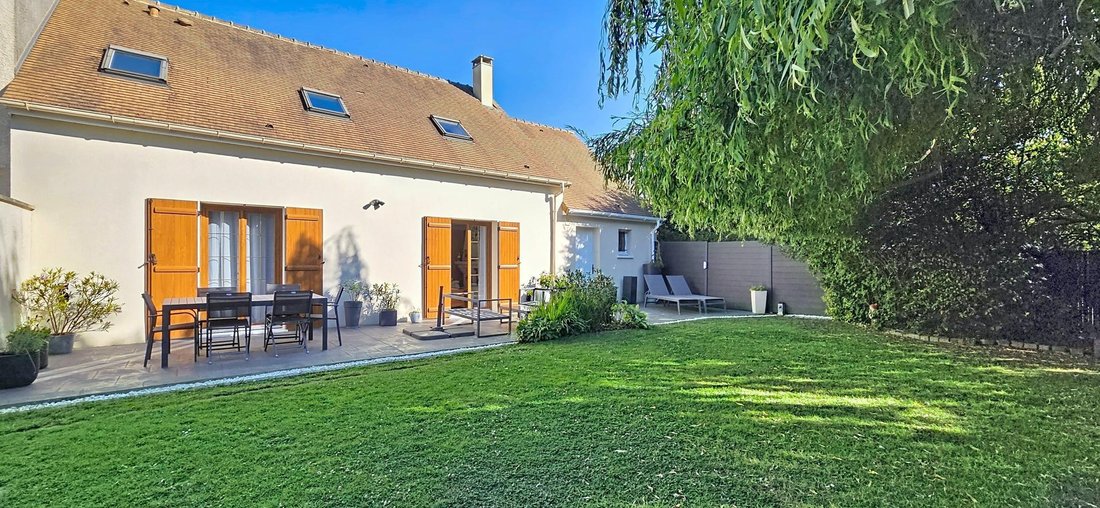 House in Pont du Routoir, Guyancourt, France 2 - 18259615