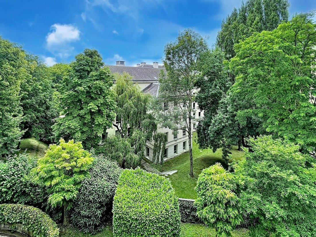 Apartment in Montreuil, Versailles, France 1 - 16533948