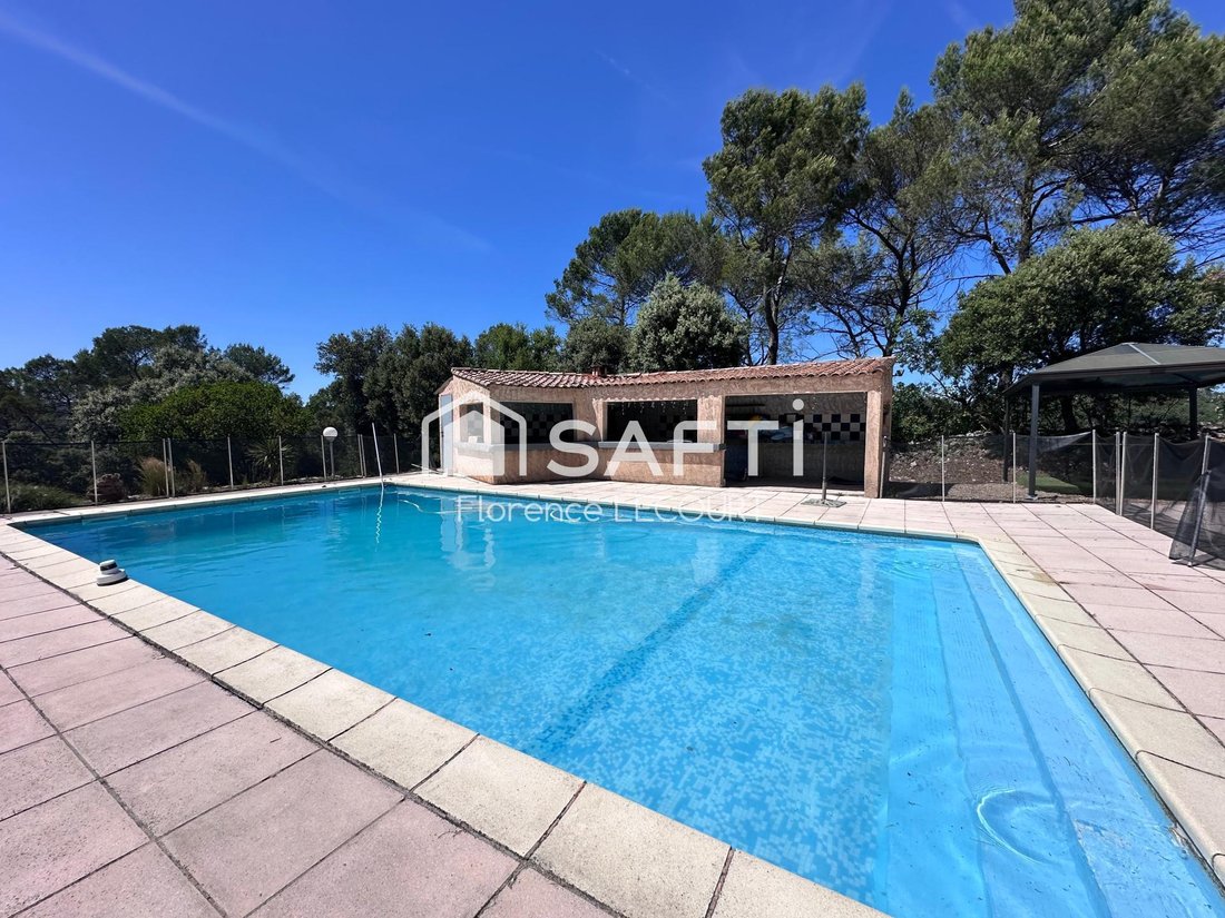 House in Brignoles, Provence-Alpes-Côte d'Azur, France 3 - 18259598
