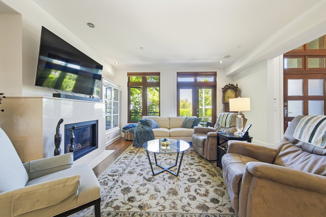 Condo in University Endowment Lands, British Columbia, Canada 3 - 18259342