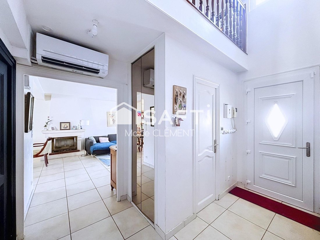 House in Bercheres Nord, Pontault-Combault, France 5 - 18259653