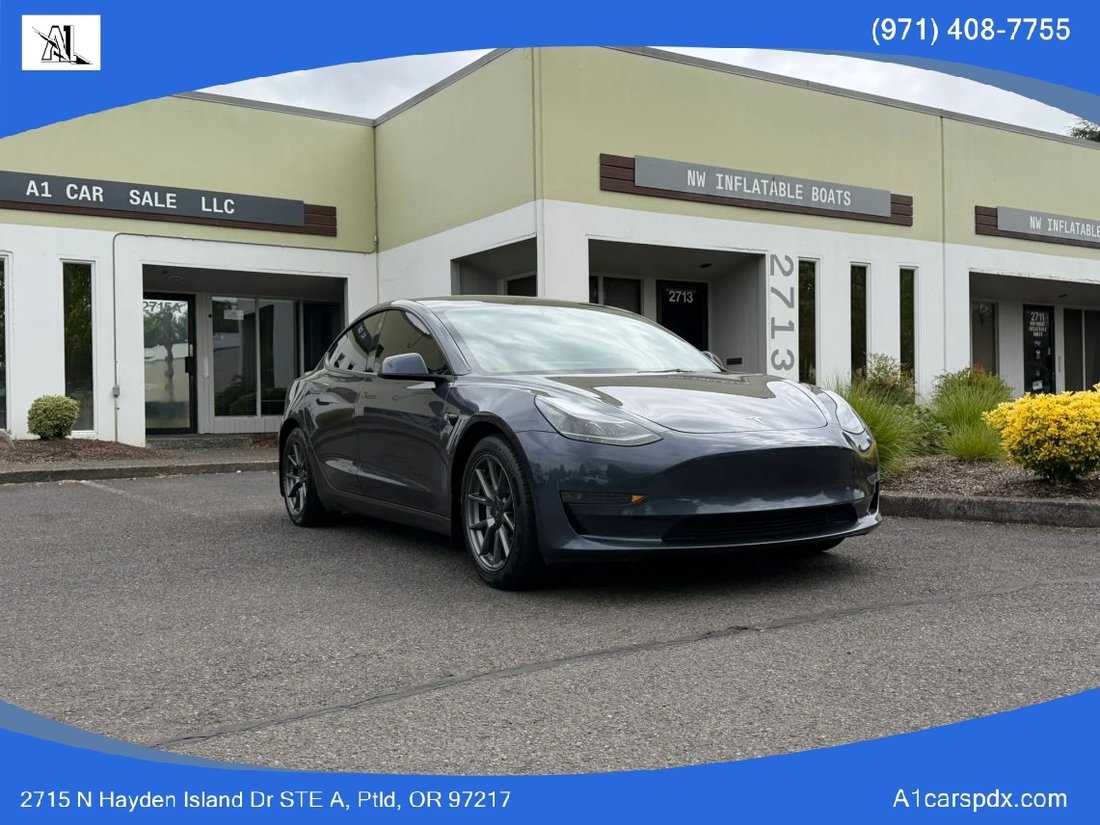 Sedan in Portland, OR, United States 2 - 18259274