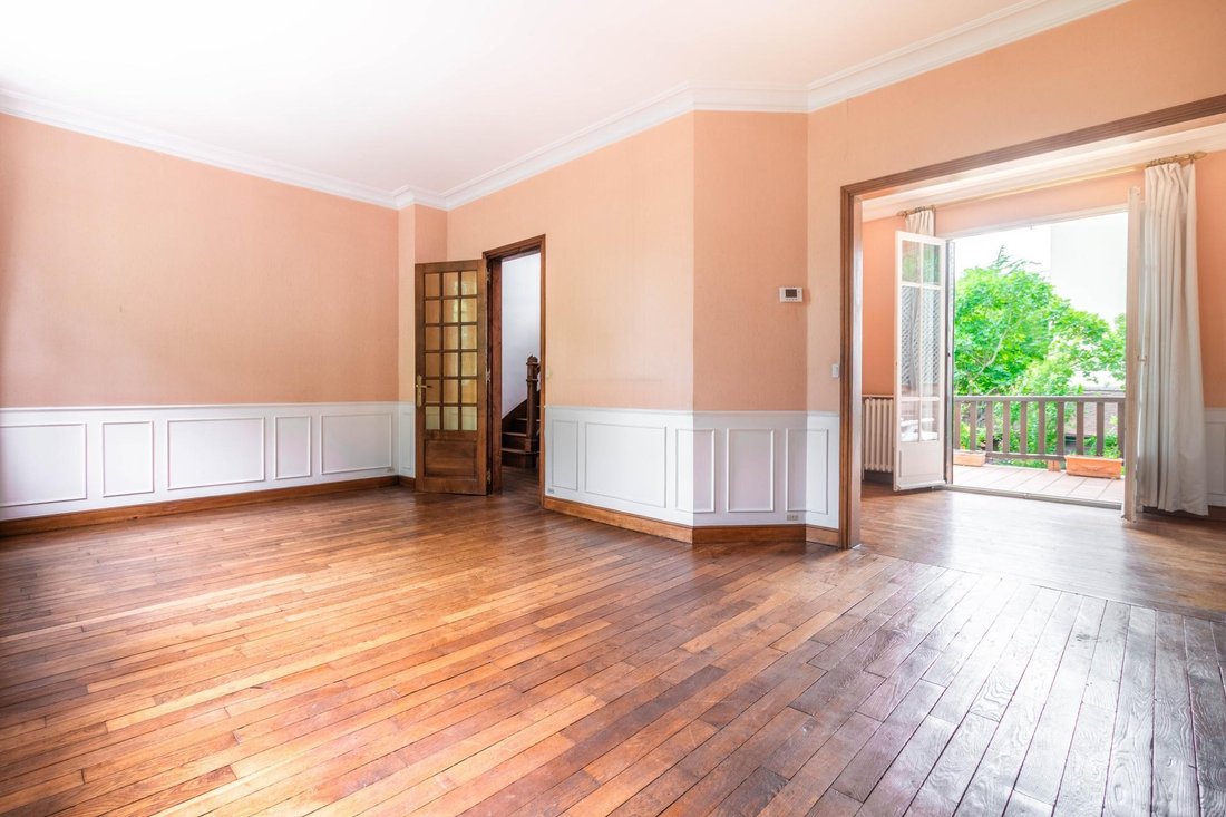 House in Domaine National du Château, Versailles, France 5 - 18169423