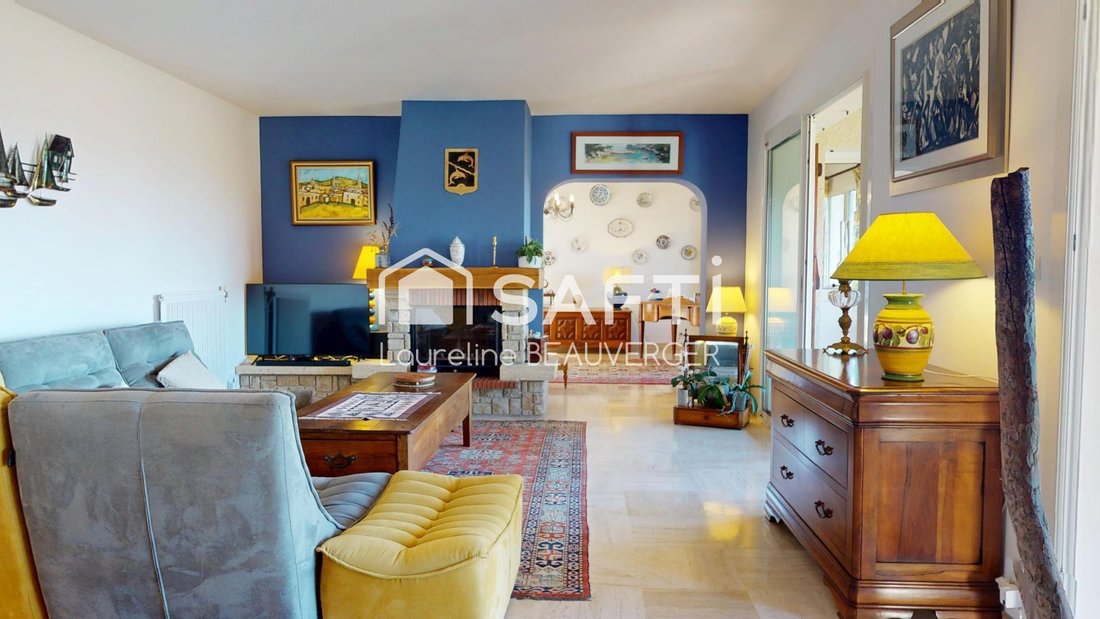 House in Centre Ville, Carqueiranne, France 5 - 17763762