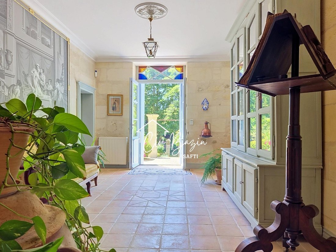 House in Saint-Mariens, Nouvelle-Aquitaine, France 4 - 18259580