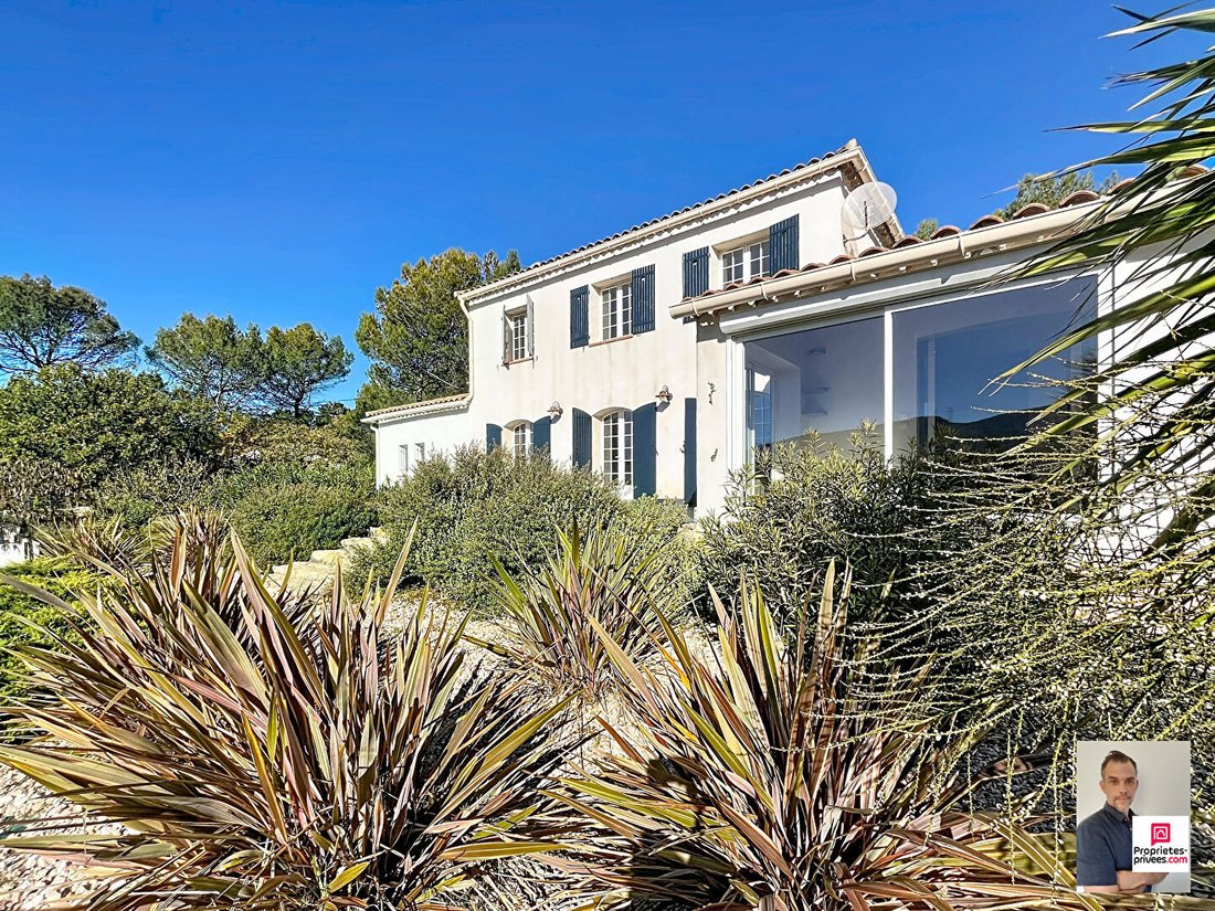 Villa in Rocbaron, Provence-Alpes-Côte d'Azur, France 1 - 18258792