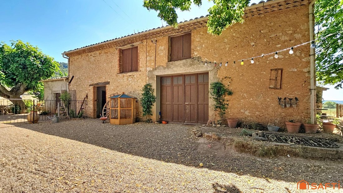 House in Villecroze, Provence-Alpes-Côte d'Azur, France 2 - 18259639