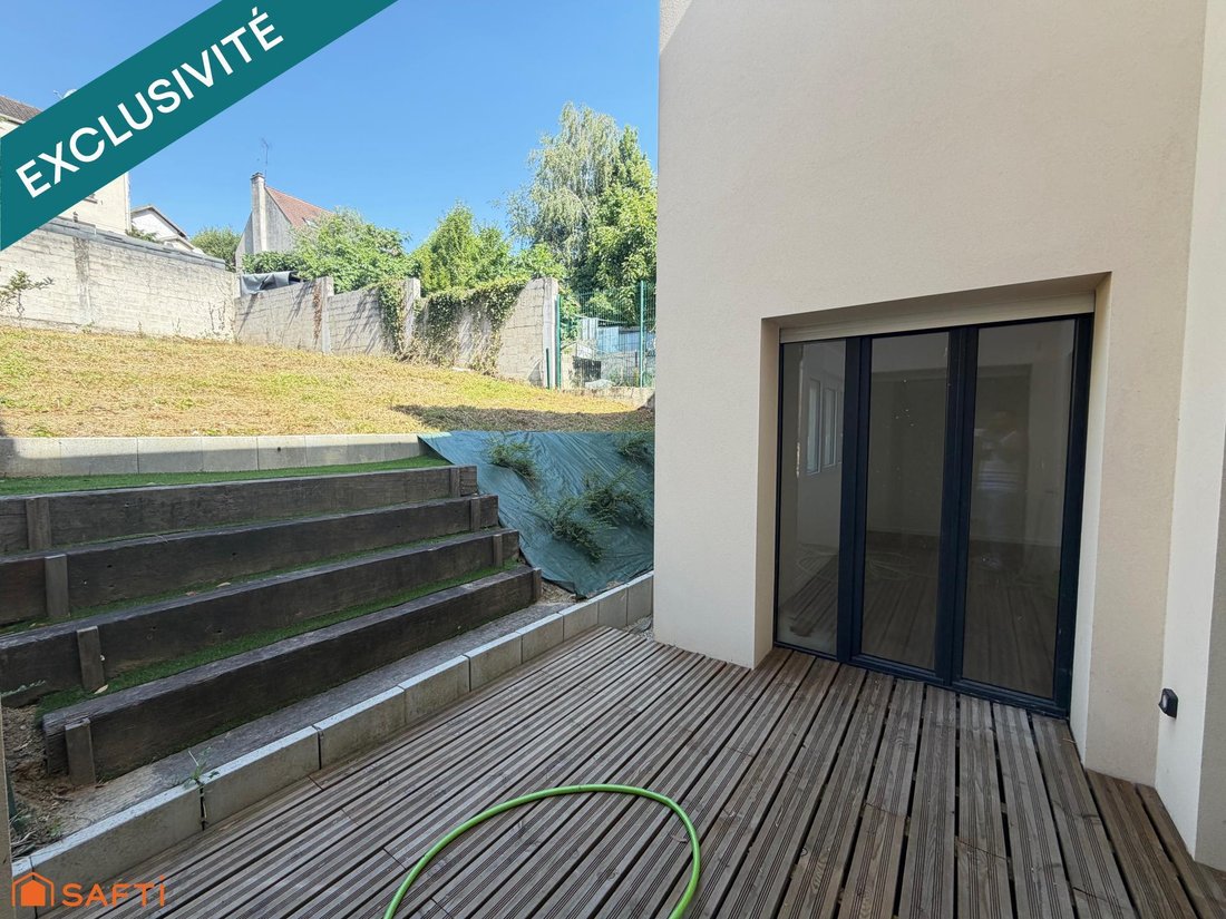 House in Centre Ville, Rosny-sous-Bois, France 2 - 18259634
