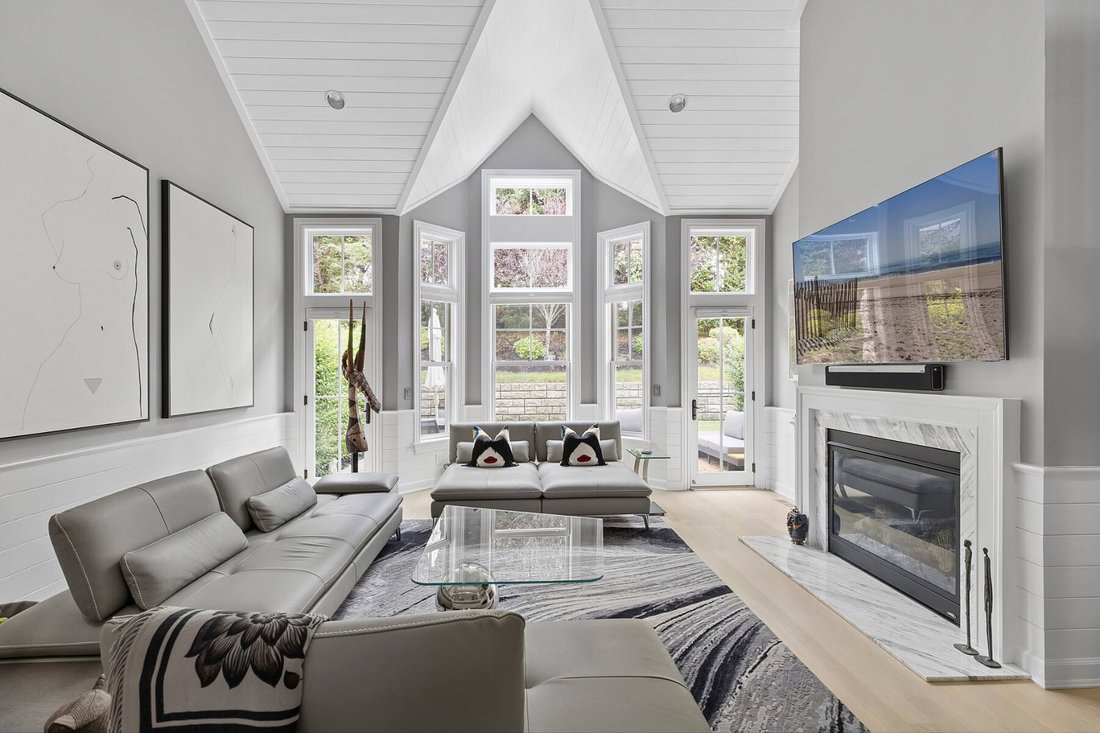 Condo in Southampton, New York, United States 2 - 18258759