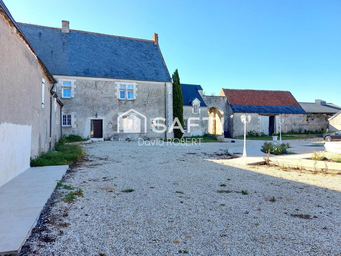 House in Courcay, Centre-Val de Loire, France 2 - 18259684