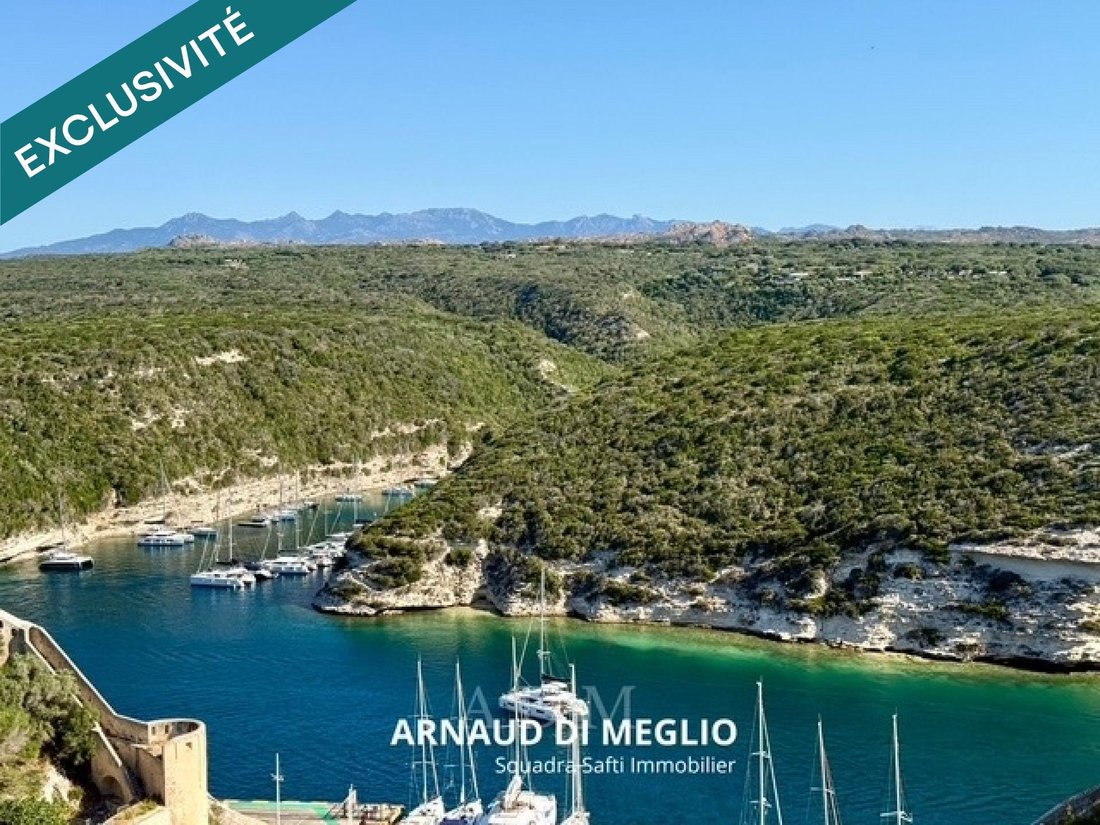 Apartment in Bonifacio / Bunifaziu, Corsica, France 1 - 18259661