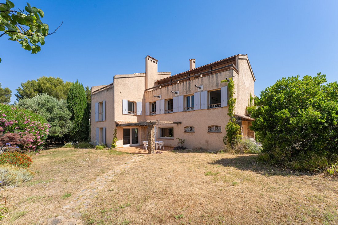 Villa in Est Reganat Destral, Carry-le-Rouet, France 4 - 18258784