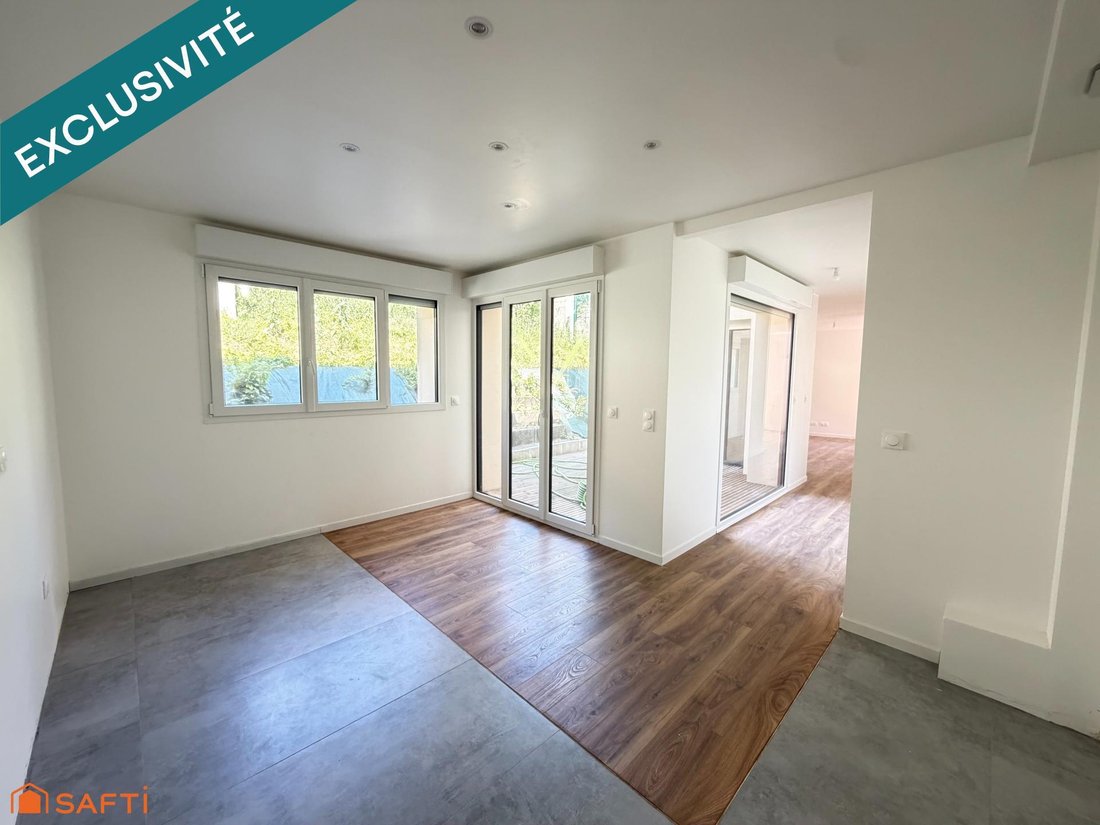 House in Centre Ville, Rosny-sous-Bois, France 5 - 18259634