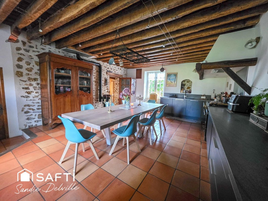 House in Coutevroult, Ile-de-France, France 2 - 18259721