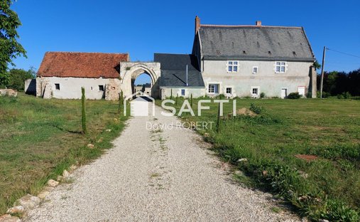 Maison à Courçay, Centre-Val de Loire, France 1