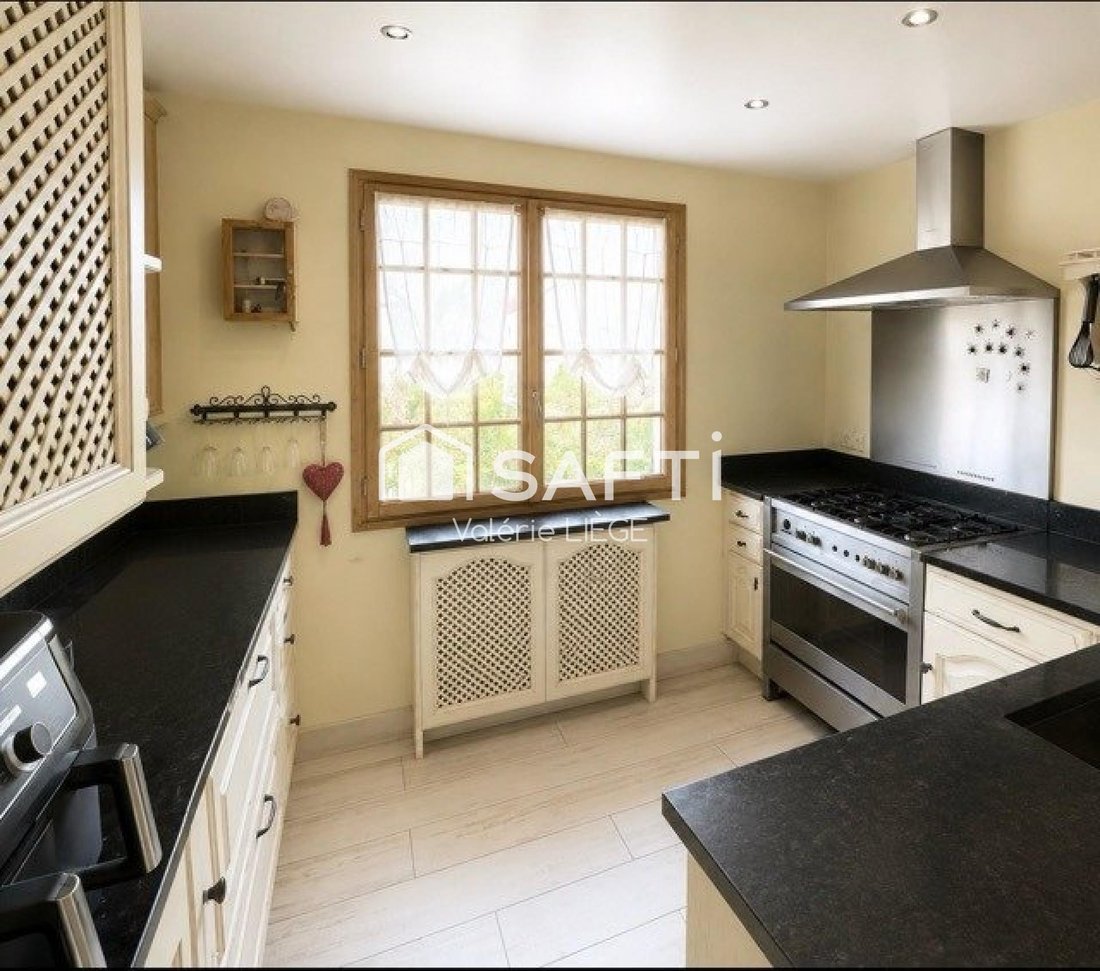 House in Napoleon, Maisons-Laffitte, France 5 - 18259665