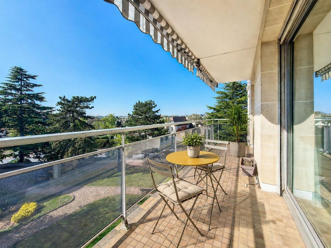 Apartment in Forêt, Saint-Germain-en-Laye, France 1 - 18259623