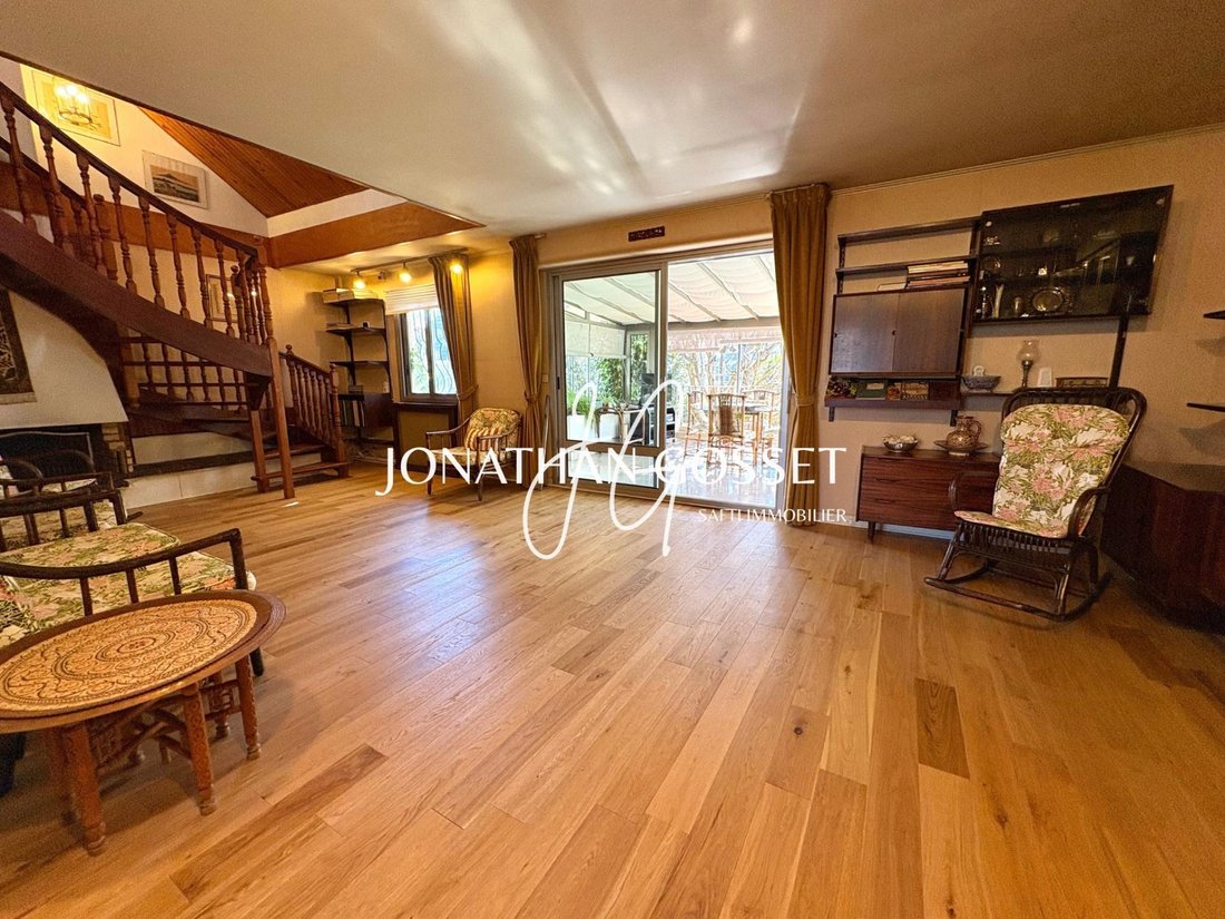 House in Poissy, Ile-de-France, France 5 - 18259724