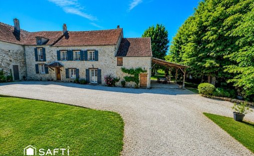 House in Coutevroult, Ile-de-France, France 1