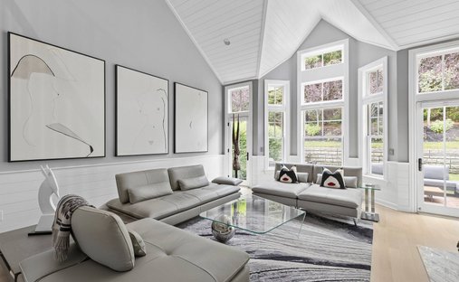 Condo in Southampton, New York, United States 1