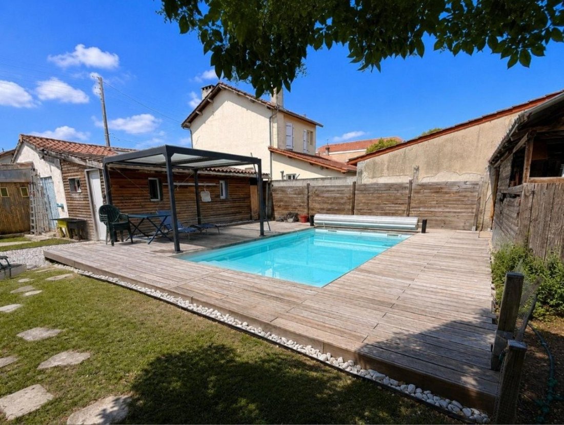House in Mairie Bourg, Begles, France 1 - 18259716