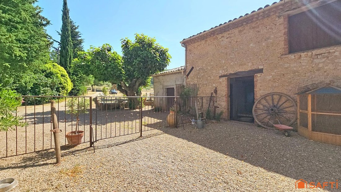 House in Villecroze, Provence-Alpes-Côte d'Azur, France 1 - 18259639